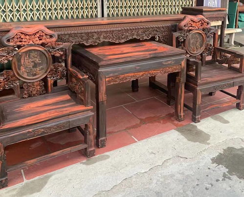 紅木廠家親授 輕松購(gòu)買(mǎi)真材實(shí)料的大紅酸枝紅木家具